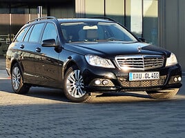 Mercedes-Benz Universalas 2012