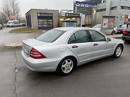 Mercedes-Benz C 180 2003 г Седан