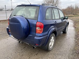 Toyota RAV4 2004 y Off-road / Crossover