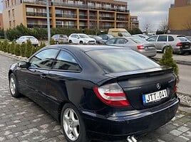 Mercedes-Benz C 220 2004 г Хэтчбек