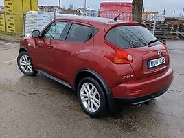 Nissan Juke 2012 y Off-road / Crossover