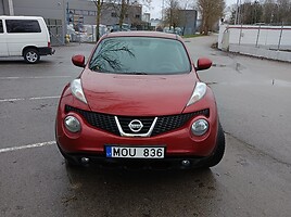 Nissan Juke 2012 y Off-road / Crossover