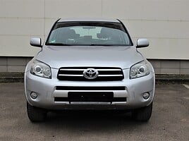 Toyota RAV4 2006 г Внедорожник / Кроссовер