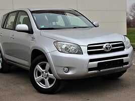 Toyota RAV4 2006 г Внедорожник / Кроссовер