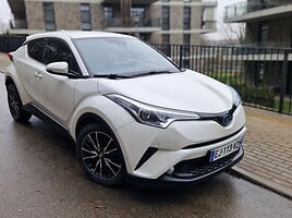 Toyota C-HR Visureigis / Krosoveris 2017