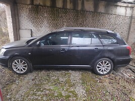 Toyota Avensis II 2005 m dalys