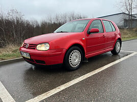 Volkswagen Golf 2002 m Hečbekas