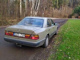 Mercedes-Benz E 200 1991 г Седан