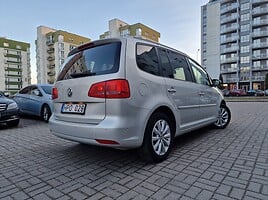 Volkswagen Touran 2011 m Vienatūris