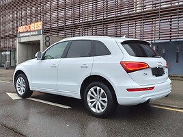 Audi Q5 2013 y Off-road / Crossover