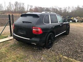 Porsche Cayenne 2009 y Off-road / Crossover