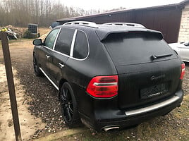 Porsche Cayenne 2009 y Off-road / Crossover