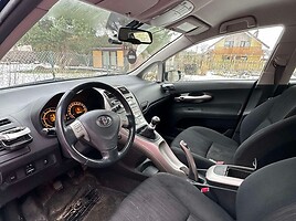 Toyota Auris 2007 г Хэтчбек