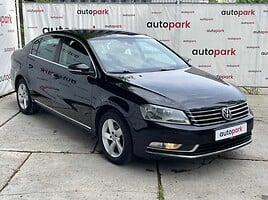 Volkswagen Passat 2011 y Sedan