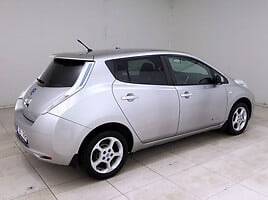 Nissan Leaf 2013 г Хэтчбек