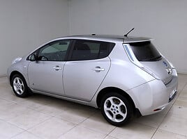 Nissan Leaf 2013 г Хэтчбек