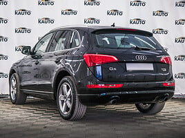 Audi Q5 2011 y Off-road / Crossover