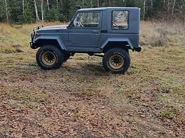 Suzuki Samurai 1986 y Off-road / Crossover