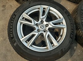 Volvo XC40 XC40 light alloy R18 rims