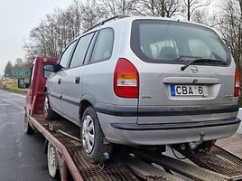 Opel Zafira 2001 m Hečbekas