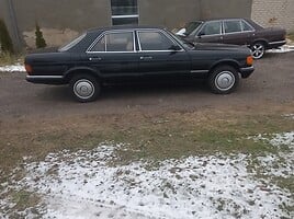 Mercedes-Benz 300 1980 г Седан