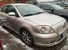 Toyota Avensis 2003 г Хэтчбек