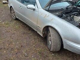 Mercedes-Benz Clk 200 2000 y parts