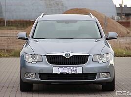 Skoda Superb 2012 y Wagon