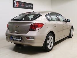 Chevrolet Cruze 2011 y Hatchback