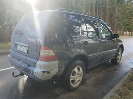 Mercedes-Benz ML 270 2005 y Off-road / Crossover