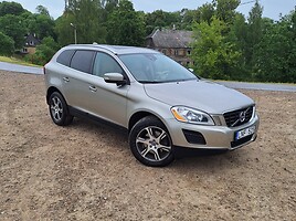 Volvo XC60 2012 г Внедорожник / Кроссовер