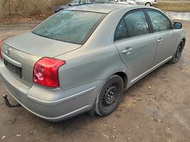 Toyota Avensis 2005 г запчясти