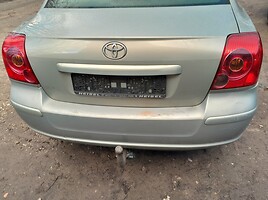 Toyota Avensis 2005 г запчясти