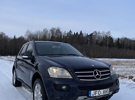 Mercedes-Benz ML 320 2006 г Внедорожник / Кроссовер