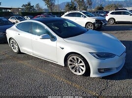 Tesla Model S Hečbekas 2017