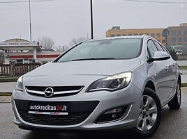 Opel Astra Universalas 2015