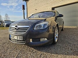 Opel Insignia Universalas 2011