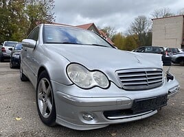 Mercedes-Benz C 200 21913 Sedanas 2005