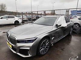 BMW 745 eDrive Plug-in  Sedanas 2019