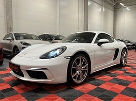 Porsche Cayman Coupe 2018