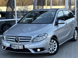 Mercedes-Benz B 180 Hečbekas 2013