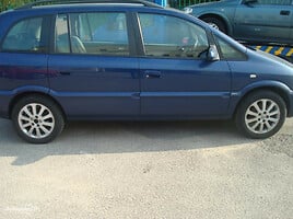 Opel Zafira A 2004 m dalys