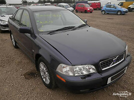 Volvo S40 2003 г запчясти