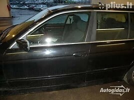 Bmw 525 E39 2002 г запчясти