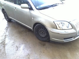 Toyota Avensis II 2006 y parts