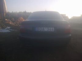 Audi A4 B5 1998 y parts