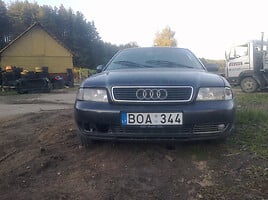 Audi A4 B5 1998 y parts