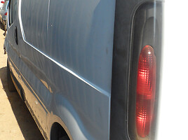 Renault Trafic 2006 y parts