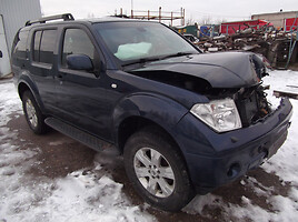 Nissan Pathfinder 2006 m dalys