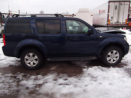 Nissan Pathfinder 2006 m dalys